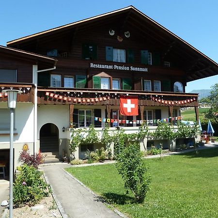 Hotel Restaurant Sunnmatt Aeschi Bei Spiez Eksteriør billede