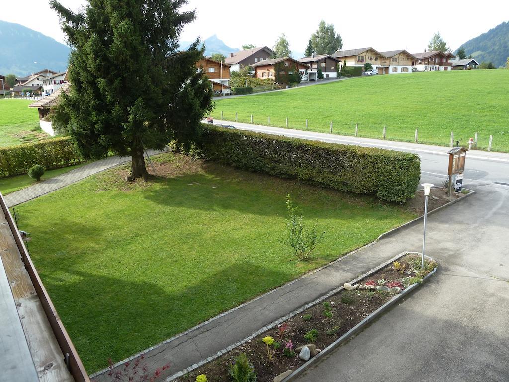 Hotel Restaurant Sunnmatt Aeschi Bei Spiez Eksteriør billede