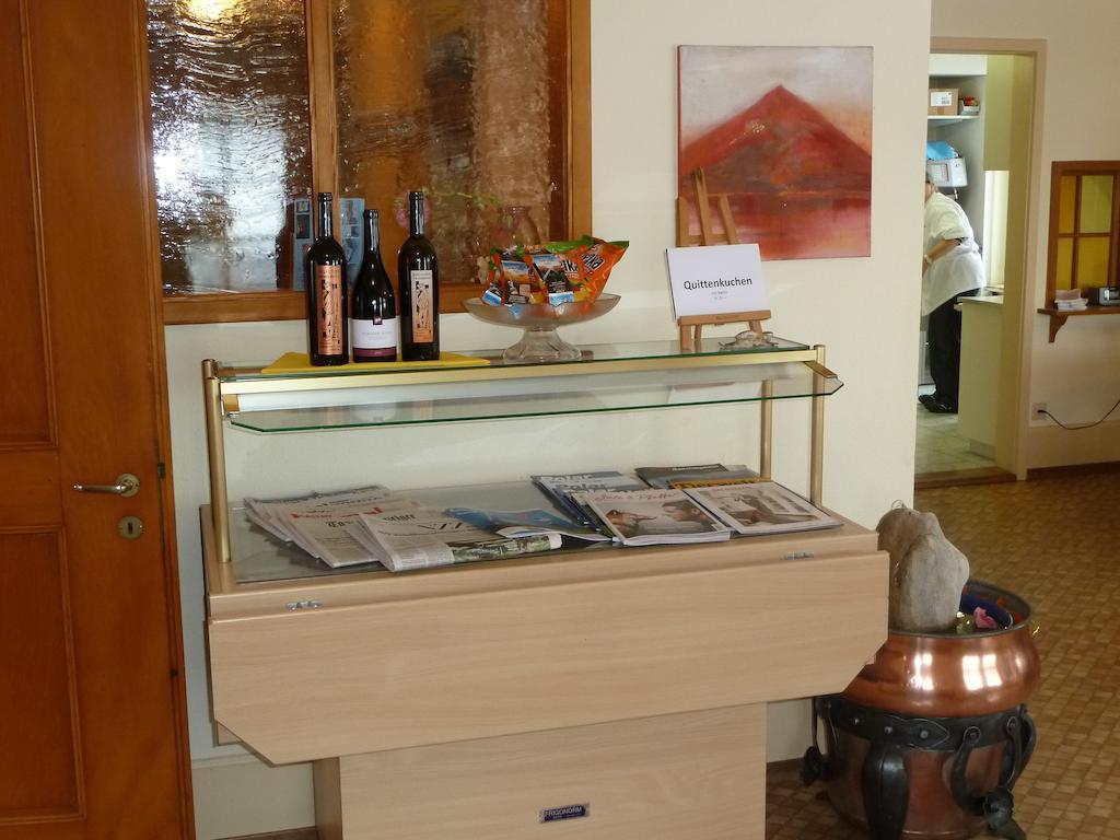 Hotel Restaurant Sunnmatt Aeschi Bei Spiez Eksteriør billede