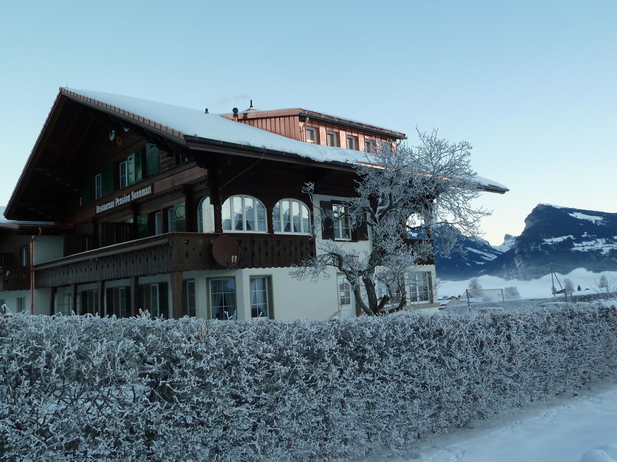 Hotel Restaurant Sunnmatt Aeschi Bei Spiez Eksteriør billede
