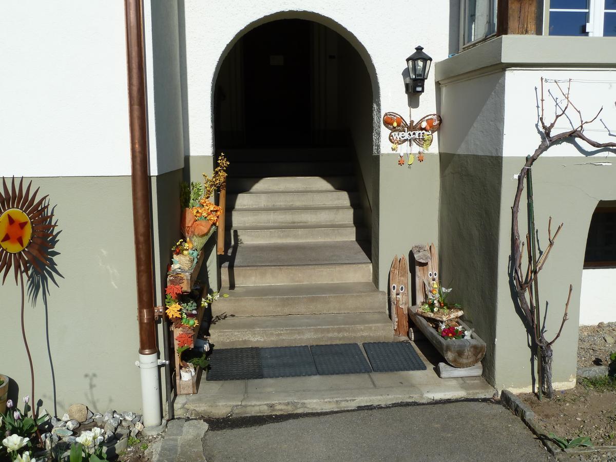 Hotel Restaurant Sunnmatt Aeschi Bei Spiez Eksteriør billede